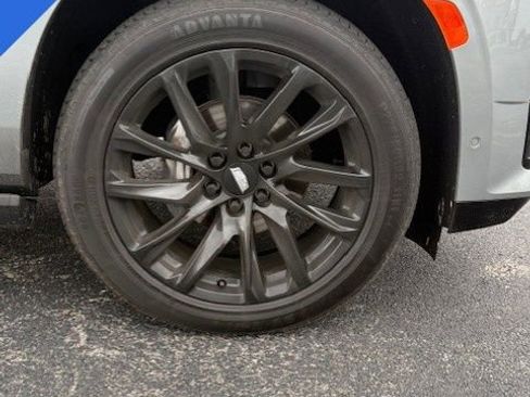 Used 2023 Cadillac Escalade Sport Platinum w/ LPO, ONYX Package image 10