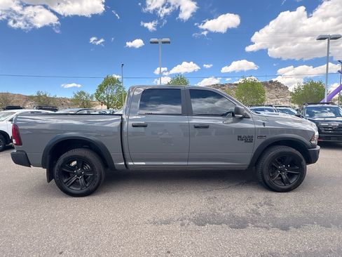 Used 2022 RAM 1500 Classic Warlock w/ Ceramic Grey Warlock Package AWD/4WD image 6
