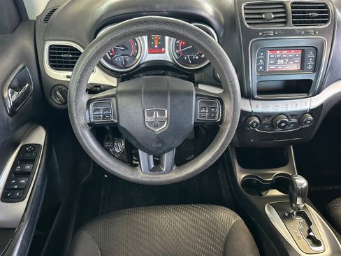 Used 2015 Dodge Journey American Value Package w/ Flexible Seating Group FWD image 14