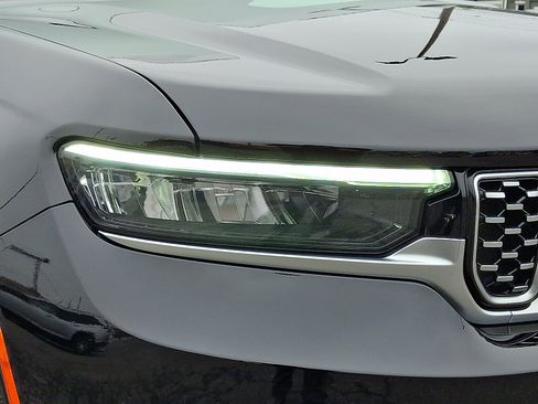 Used 2021 Jeep Grand Cherokee L Summit w/ Advanced Protech Group IV image 10