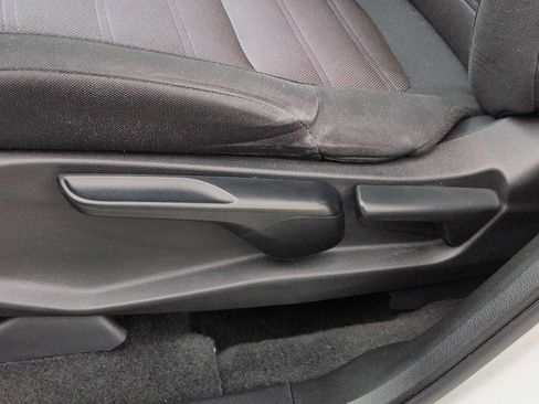 Used 2021 Honda CR-V Special Edition image 18