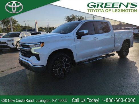 Used 2023 Chevrolet Silverado 1500 LT w/ Protection Package AWD/4WD image 1