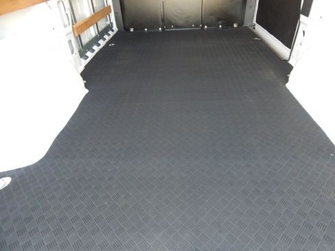 Used 2025 RAM ProMaster 2500 w/ U-Haul Equipment Group FWD image 17