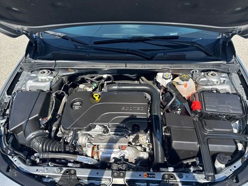 Used 2025 Chevrolet Malibu LT image 22