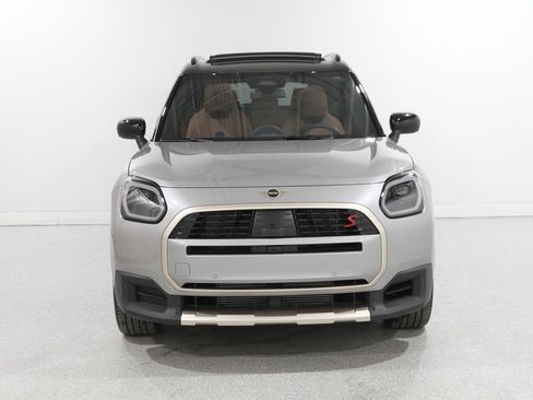 Certified 2025 MINI Cooper Countryman S image 2