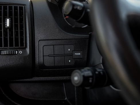 Used 2017 RAM ProMaster 1500 image 23