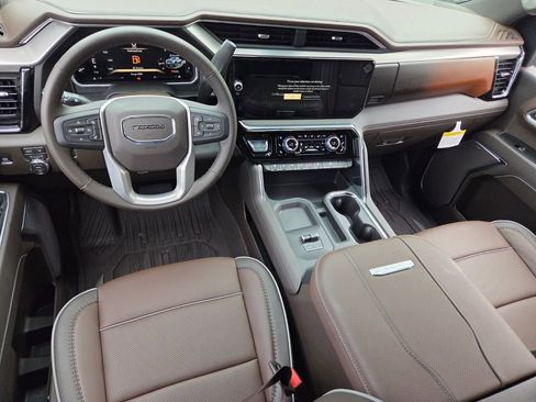 New 2026 GMC Sierra 2500 Denali w/ Max Trailering Package AWD/4WD image 7