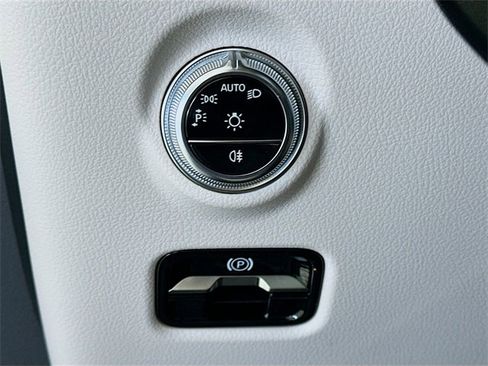 New 2026 Mercedes-Benz CLE 450 4MATIC Cabriolet image 10