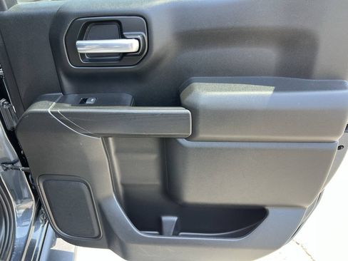 Used 2021 Chevrolet Silverado 1500 LT RWD image 27