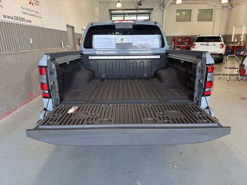 New 2026 Nissan Frontier SV AWD/4WD image 5