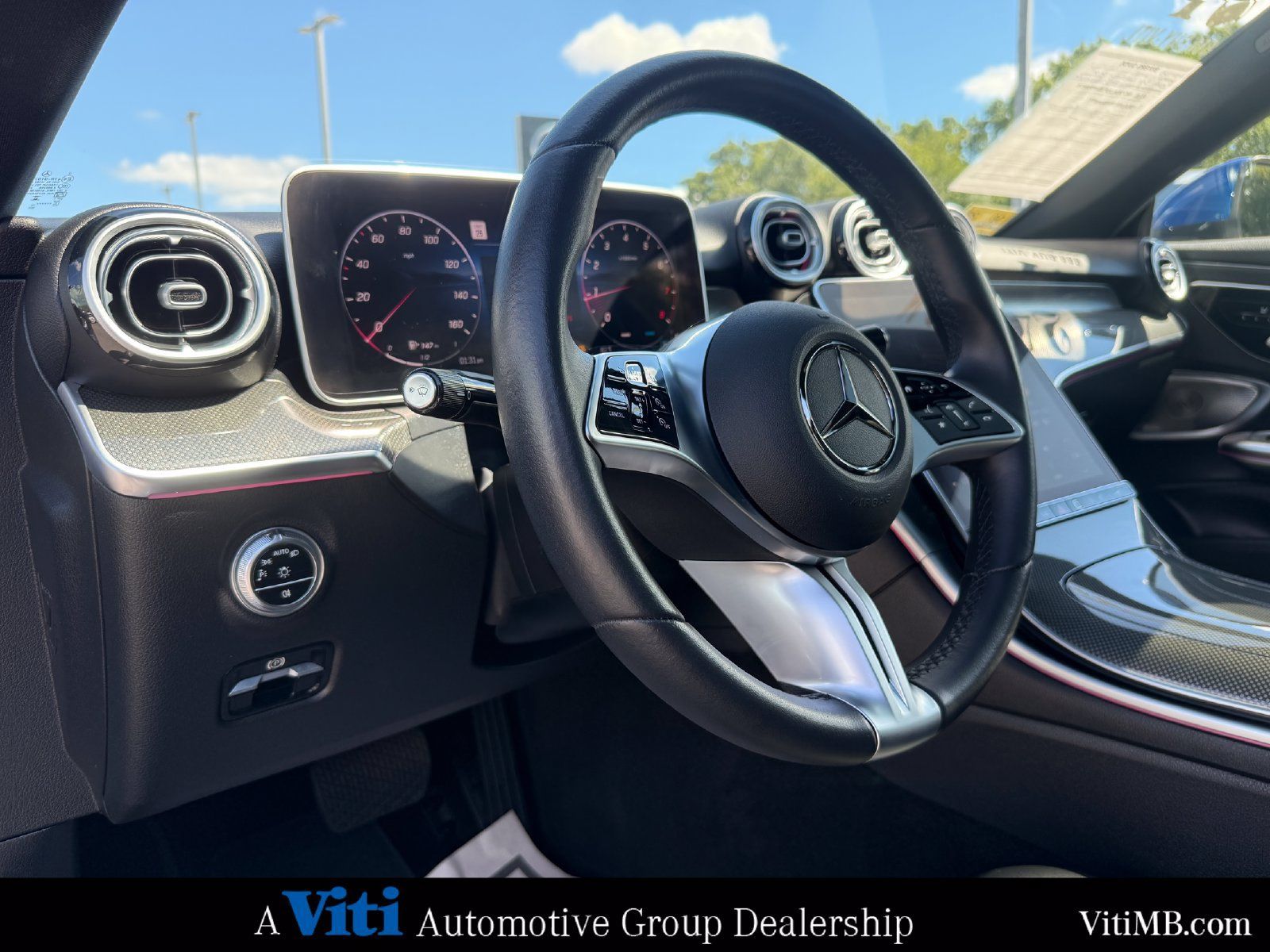 Used 2024 Mercedes-Benz CLE 300 4MATIC Coupe image 17