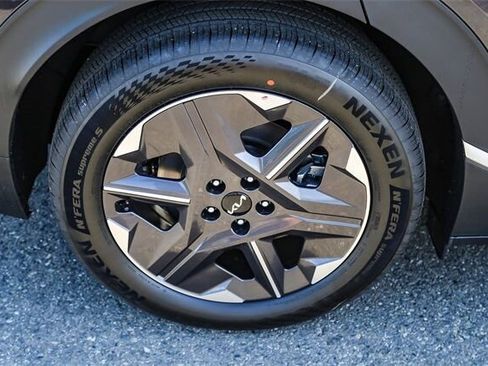 New 2025 Kia EV6 Light image 10