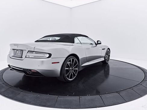 Used 2016 Aston Martin DB9 GT RWD image 19