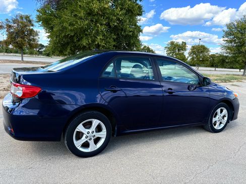 Used 2012 Toyota Corolla LE w/ Premium Pkg image 39