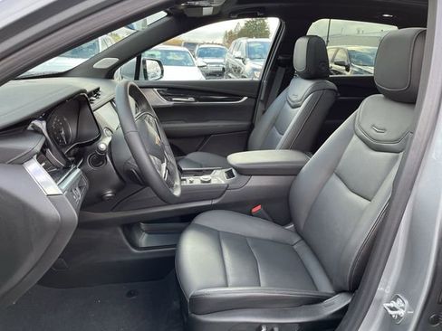 New 2025 Cadillac XT5 Premium Luxury image 14