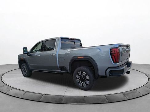New 2026 GMC Sierra 2500 Denali w/ Denali Reserve Package AWD/4WD image 6