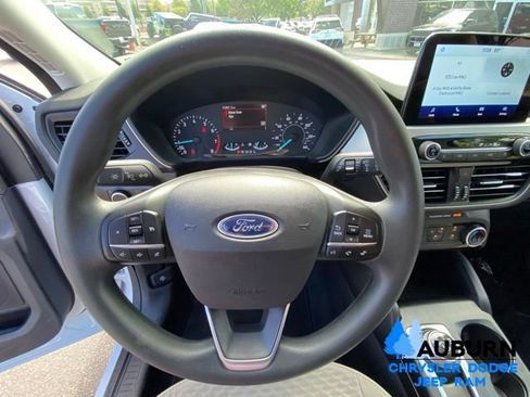 Used 2022 Ford Escape SE FWD image 30