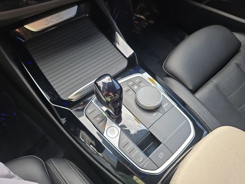 Used 2022 BMW X3 xDrive30i w/ Premium Package 2 image 28