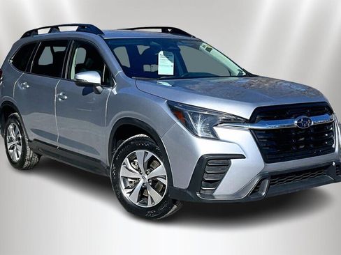 Certified 2023 Subaru Ascent Premium w/ Convenience Package image 1