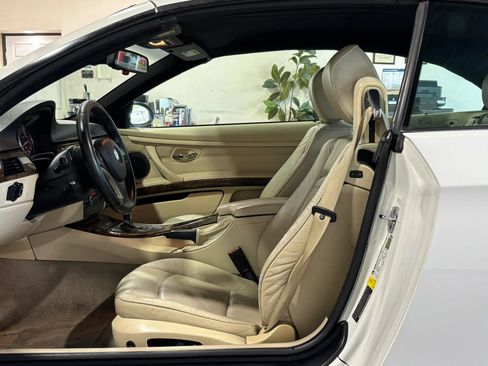 Used 2008 BMW 328i Convertible RWD image 17