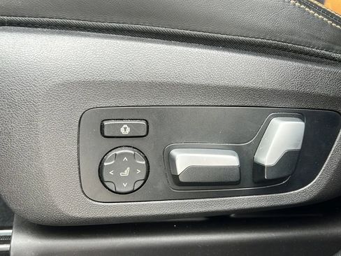 Used 2021 BMW X4 M Sport Utility 4D w/ Competition Package image 21