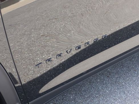 New 2026 Chevrolet Traverse LT AWD/4WD image 11