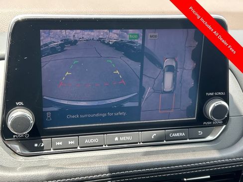 Used 2022 Nissan Rogue SL AWD/4WD image 14