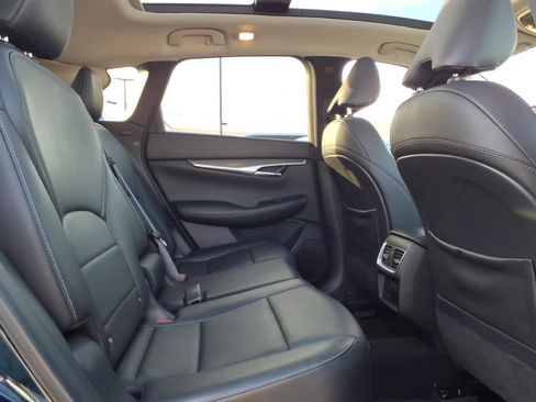 Certified 2023 INFINITI QX50 Luxe image 11