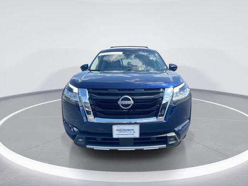 Certified 2023 Nissan Pathfinder SL AWD/4WD image 3