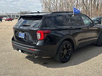 Certified 2024 Ford Explorer ST-Line w/ Class IV Trailer Tow Package