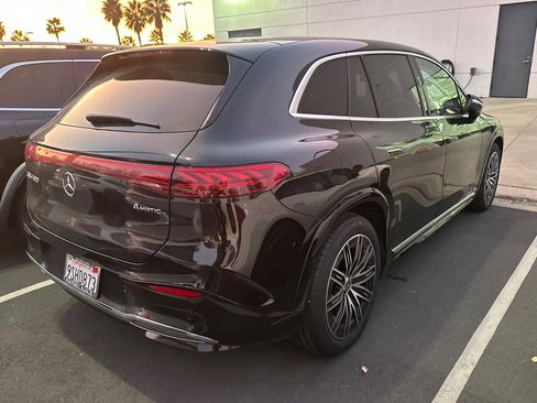 Certified 2023 Mercedes-Benz EQS 580 4MATIC SUV image 3