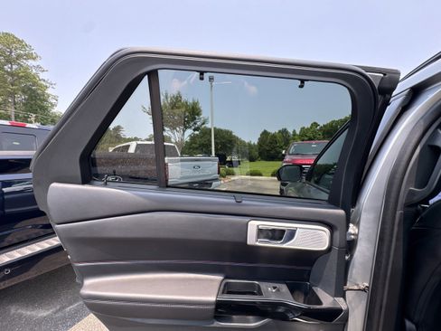 Used 2024 Ford Explorer ST w/ Equipment Group 401A image 25