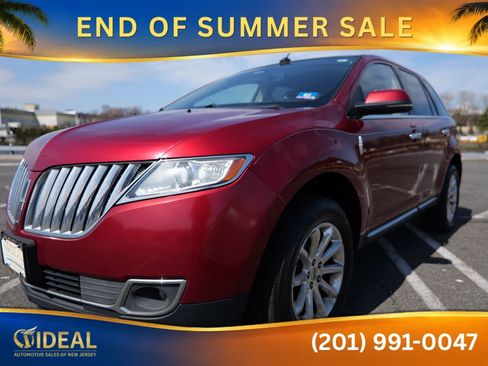 Used 2013 Lincoln MKX AWD image 3