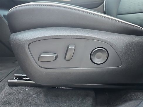 New 2025 Buick Enclave Sport Touring w/ Power Package image 19