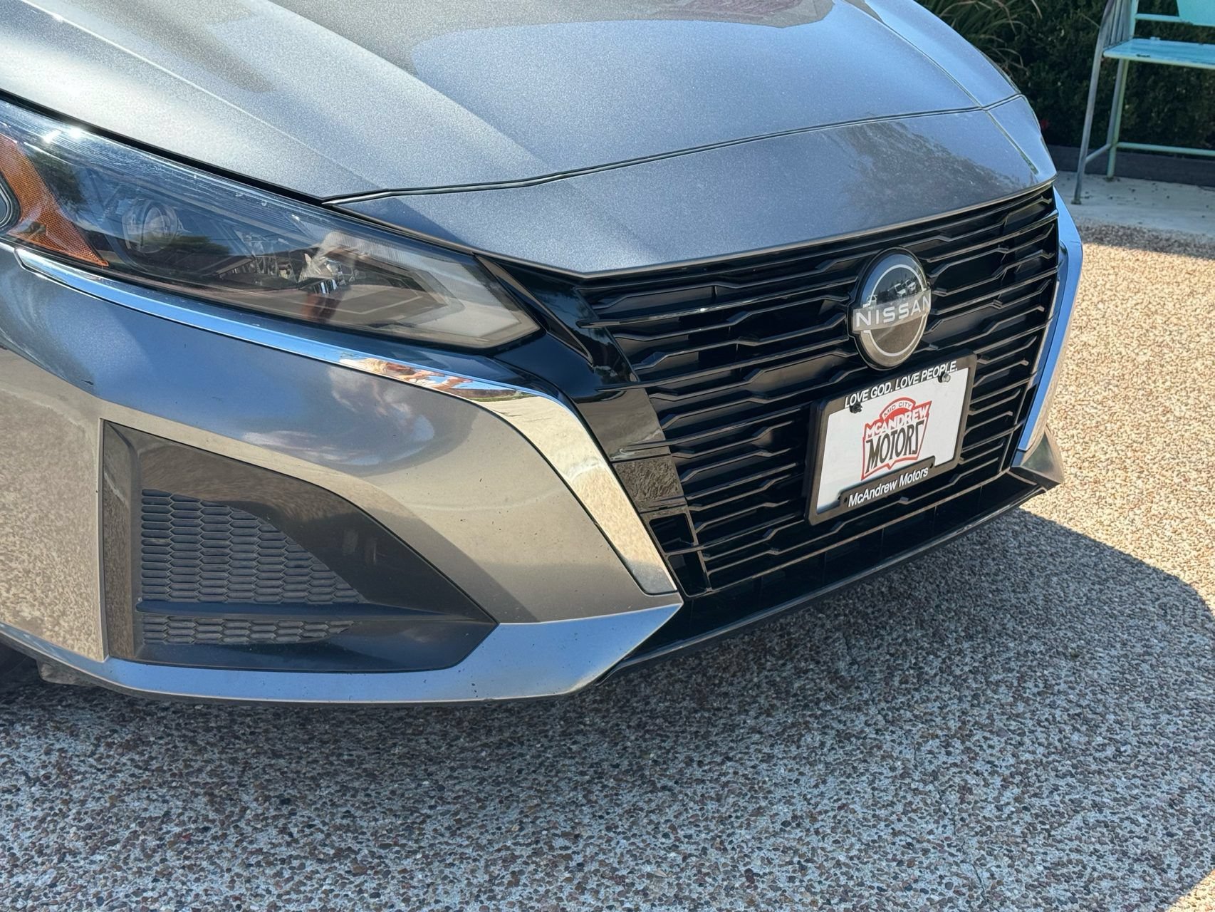 Used 2024 Nissan Altima 2.5 S FWD image 2