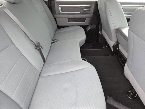 Used 2019 RAM 1500 Classic SLT image 20