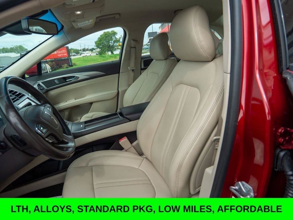 Used 2019 Lincoln MKZ Premiere FWD image 18