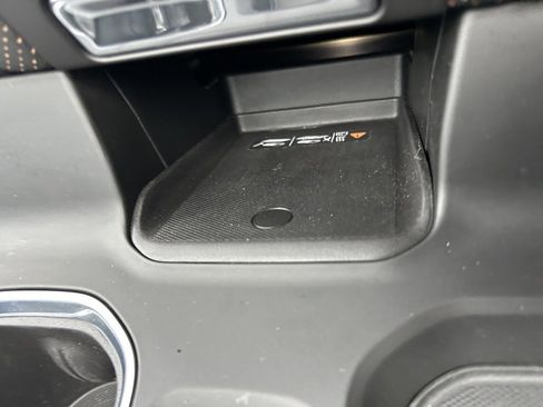 Used 2024 Chevrolet Silverado 1500 High Country image 36