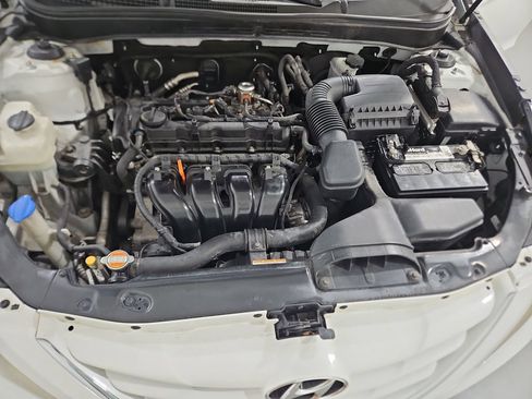 Used 2012 Hyundai Sonata GLS FWD image 20