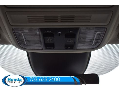 New 2026 Honda Odyssey Touring image 19