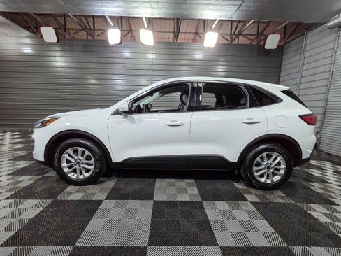 Used 2021 Ford Escape SE w/ Convenience Package image 8