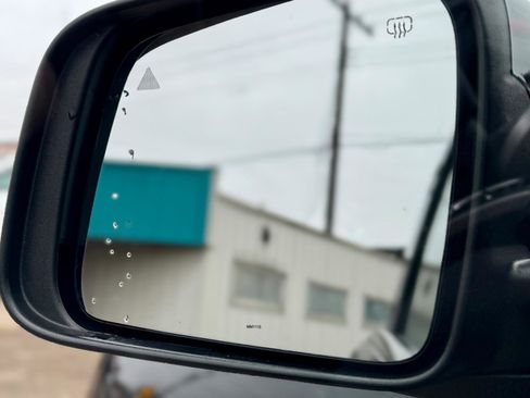 Used 2020 Jeep Grand Cherokee Altitude image 34