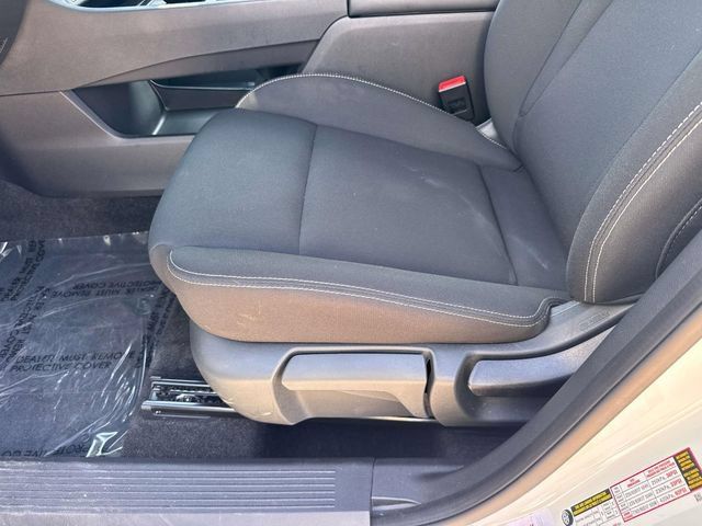 Used 2023 Nissan Rogue S AWD/4WD image 22
