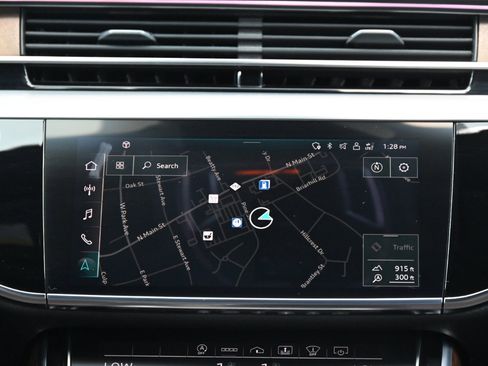 Used 2021 Audi A8 L 3.0T image 28