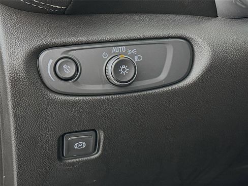 Used 2023 Chevrolet Blazer LT w/ Convenience Package image 10