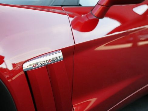 Used 2012 Chevrolet Corvette Grand Sport w/ 2LT Preferred Equipment Group RWD image 4