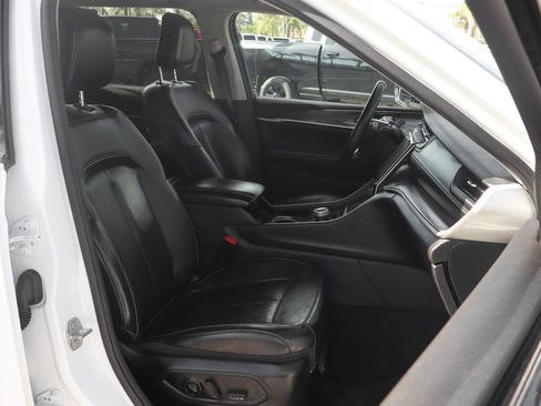 Used 2022 Jeep Grand Cherokee L Limited RWD image 51