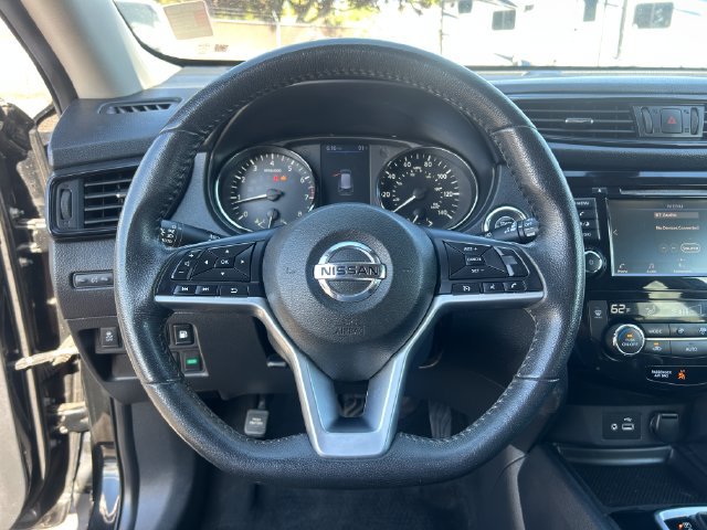 Used 2020 Nissan Rogue SV AWD/4WD image 21