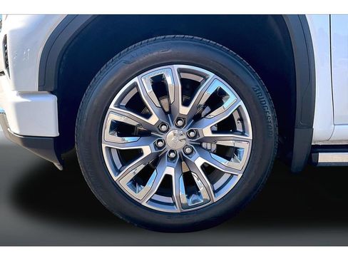 Used 2024 GMC Sierra 1500 Denali w/ Denali Reserve Package AWD/4WD image 28