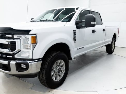 Used 2021 Ford F350 XLT w/ XLT Value Package AWD/4WD image 24